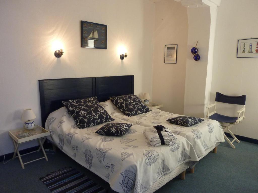 Manoir De L'Hermerel Gefosse-Fontenay Room photo